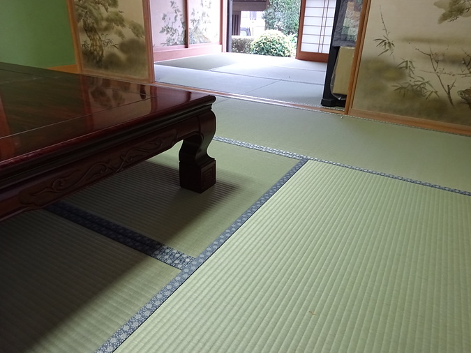 千葉県産藁床での新畳入れ替え